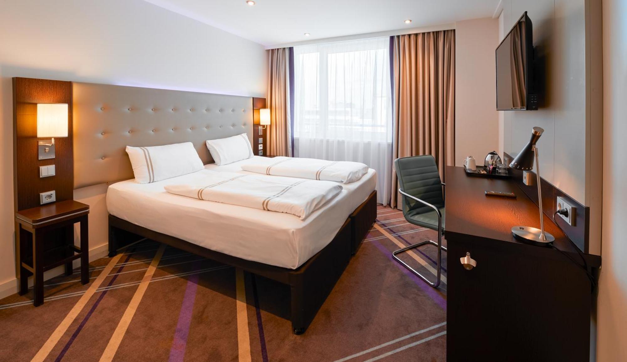 Premier Inn Muenchen City Zentrum ภายนอก รูปภาพ